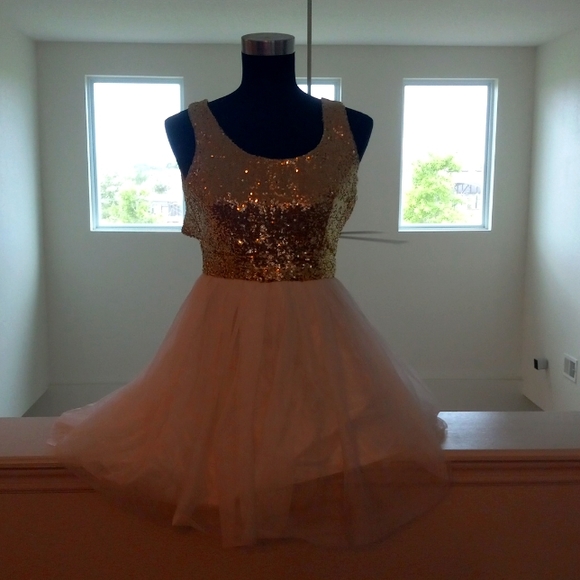 ~ B.Darlin white and gold cute dress ~ size 5/6 ~ - Picture 3 of 3